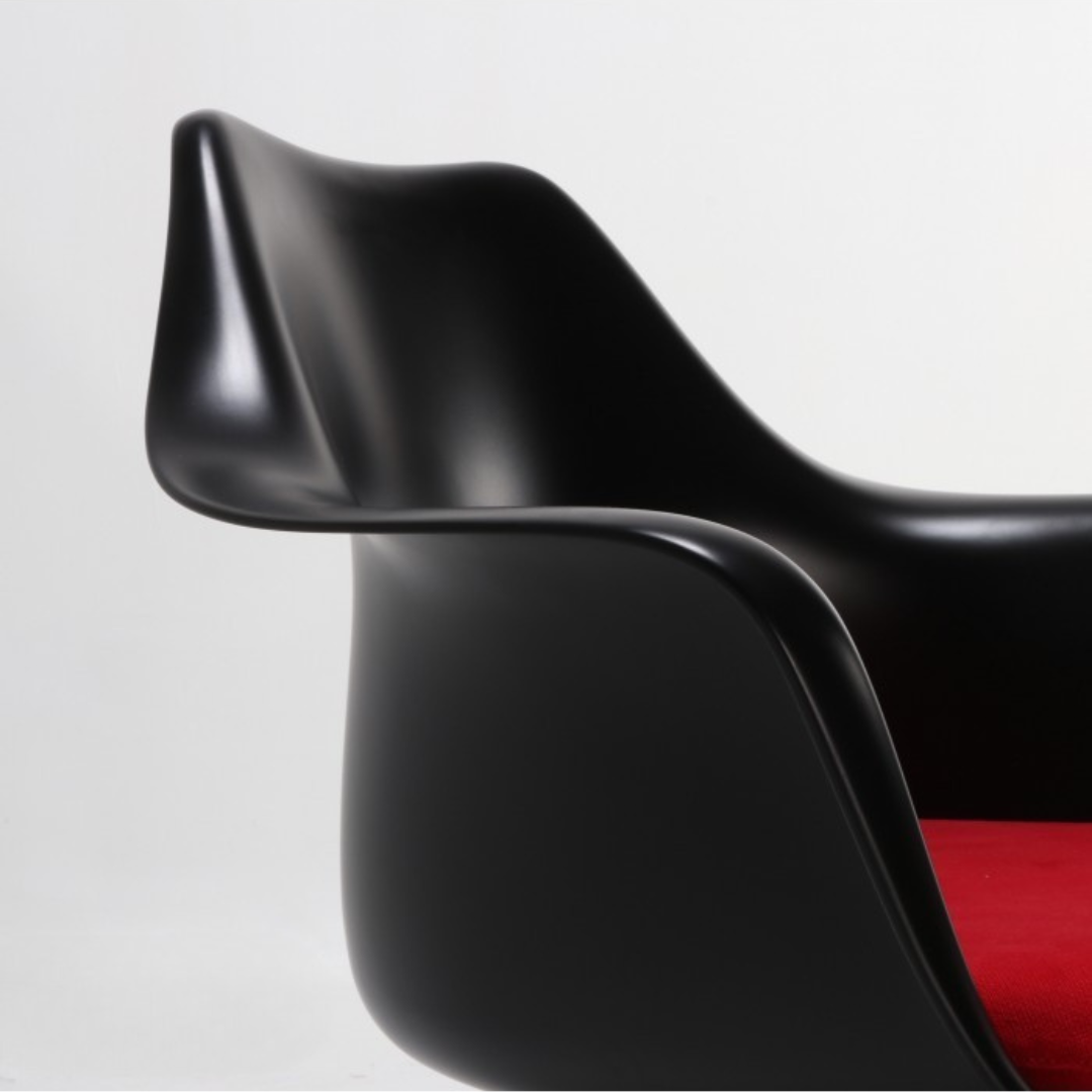 TULIP Armchair (made in Asia)
