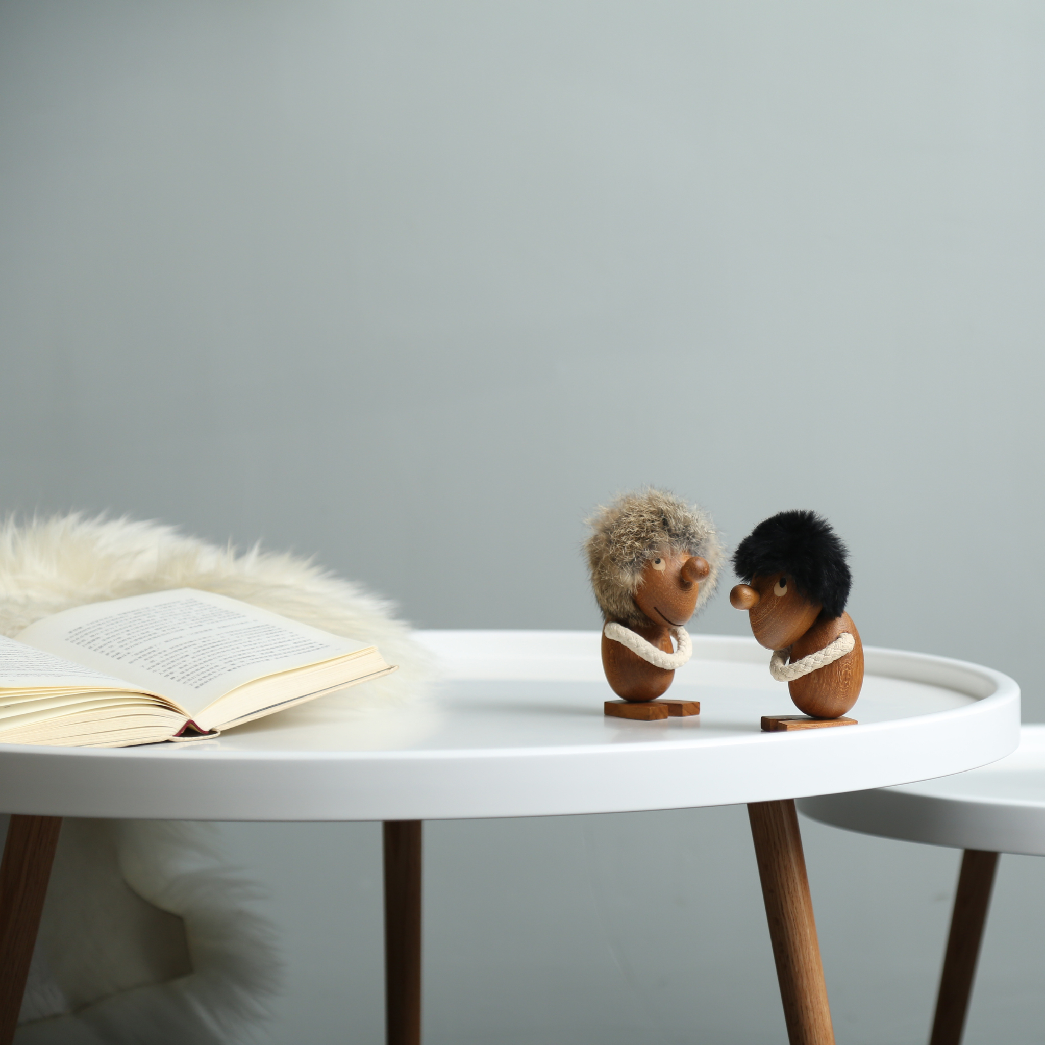 Figurines Opitmist & Pessimist inspired by Hans Bolling