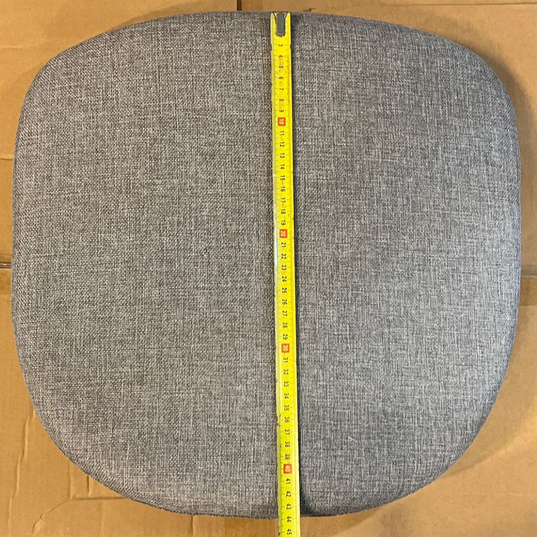 Coussin en tissu gris clair pour chaise Tulip