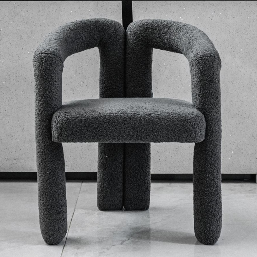 Three-legged chair TRIALIA