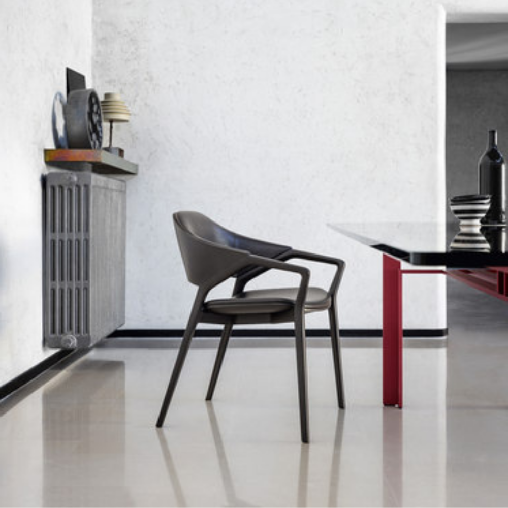 Leather and wood chair PRESIDIA