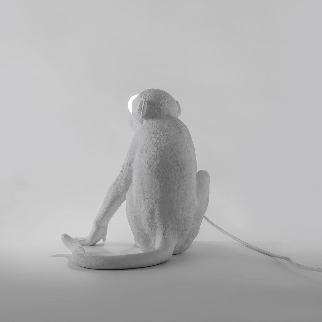 Monkey seated table lamp