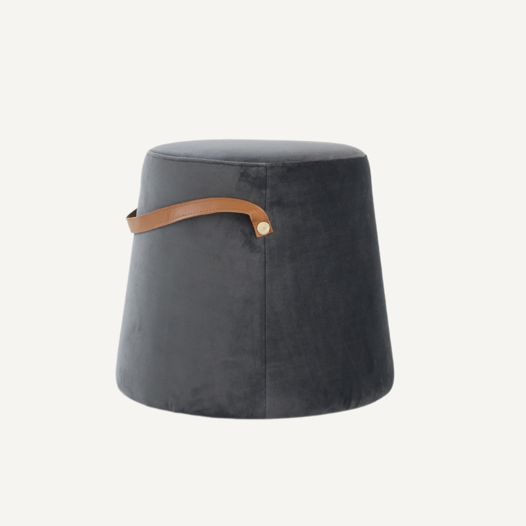 Olympe velvet pouf
