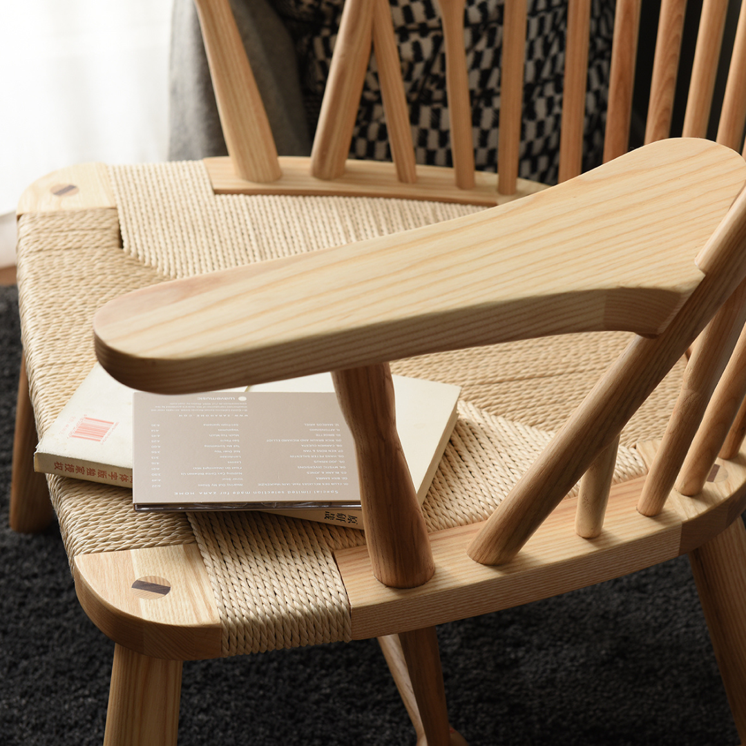 Peacock lounge chair