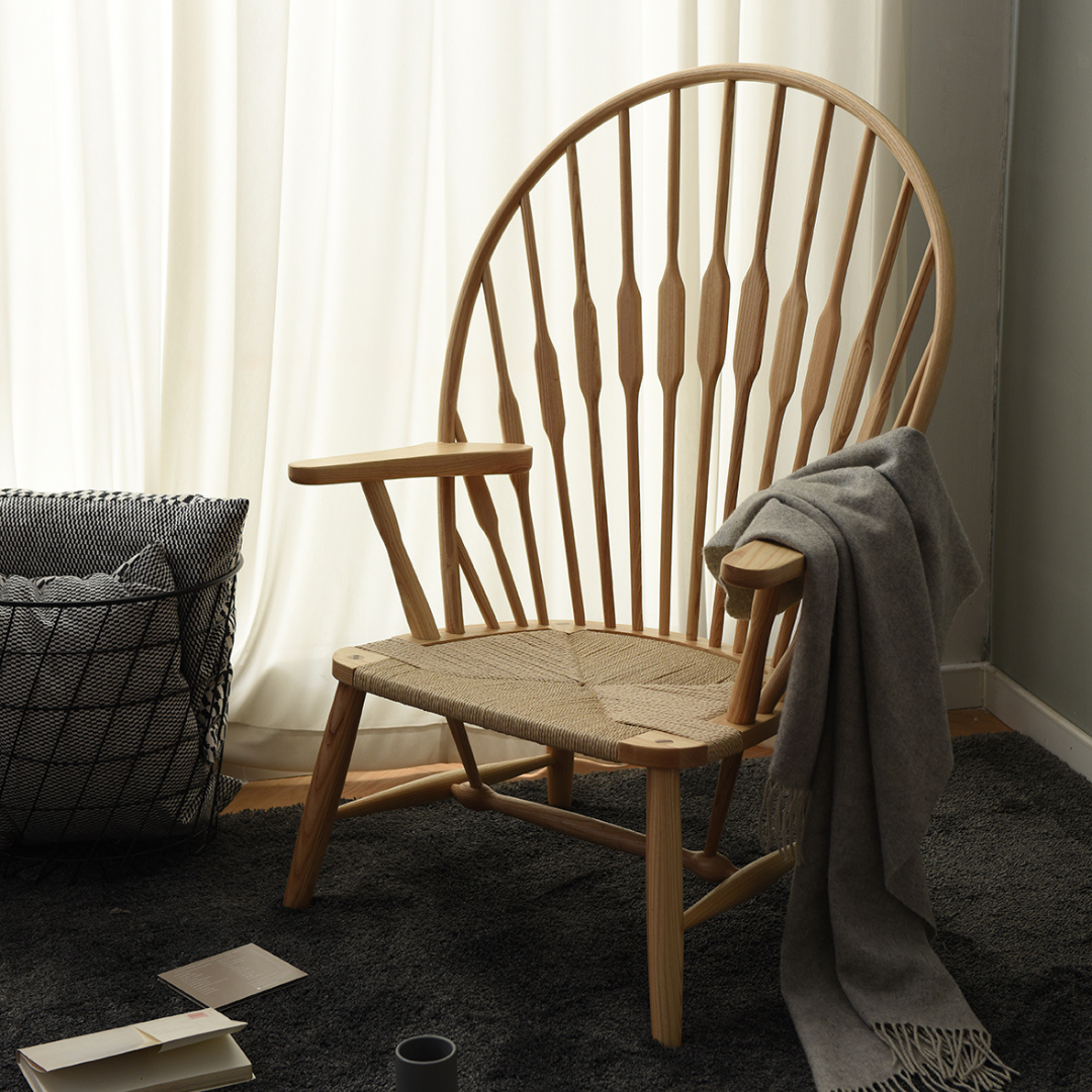 Peacock lounge chair