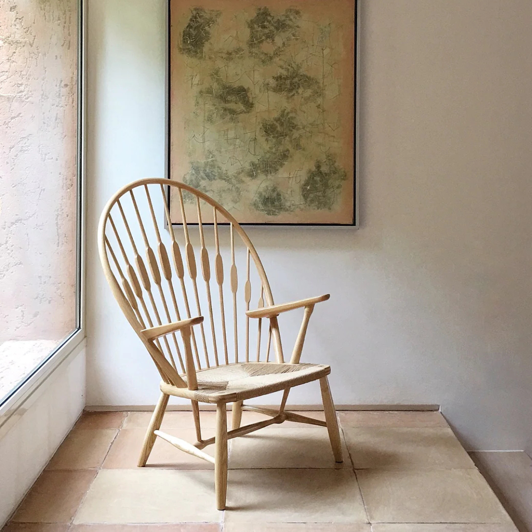 Peacock lounge chair