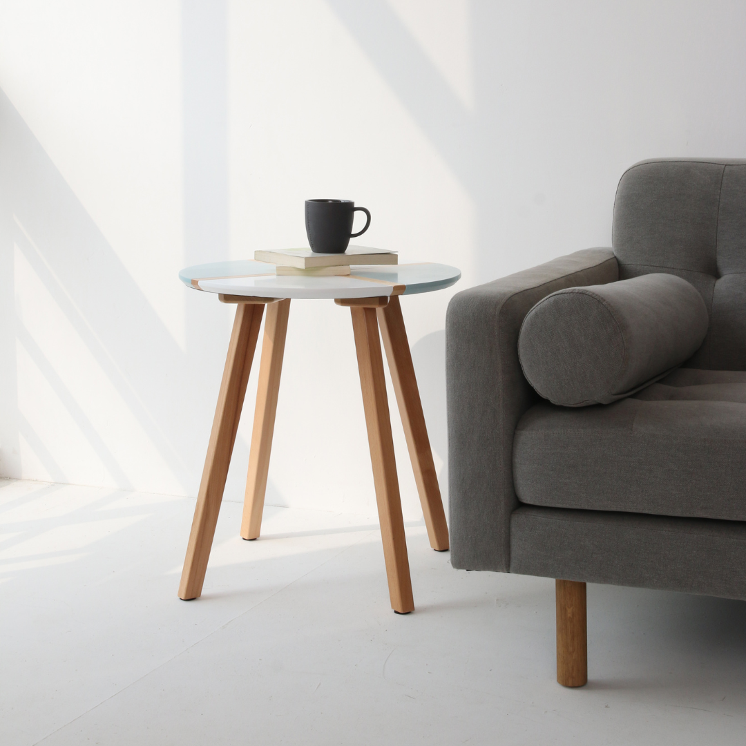 Round wooden coffee table - Lucina