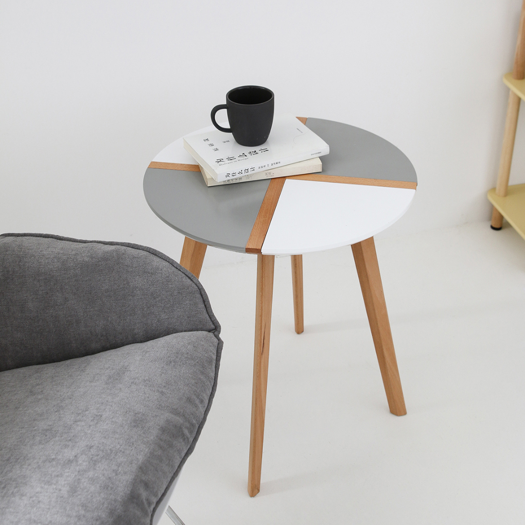 Round wooden coffee table - Lucina