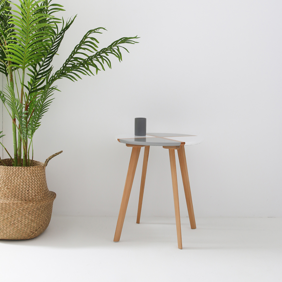 Round wooden coffee table - Lucina