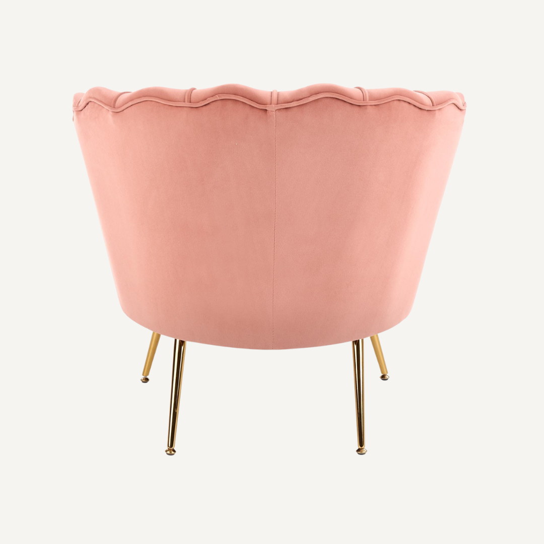 Shell-shaped lounge chair Shella