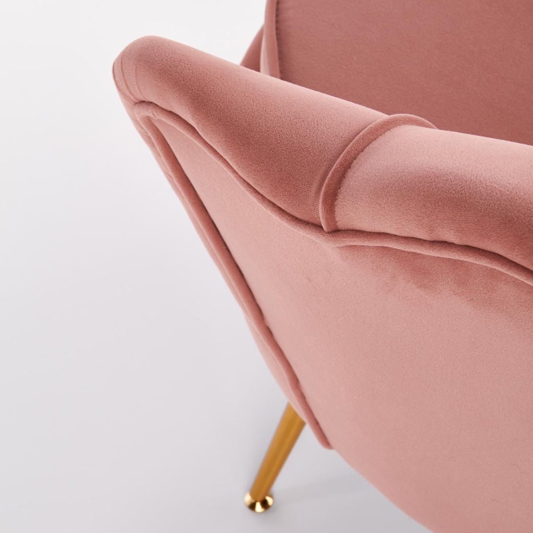 Shell-shaped lounge chair Shella