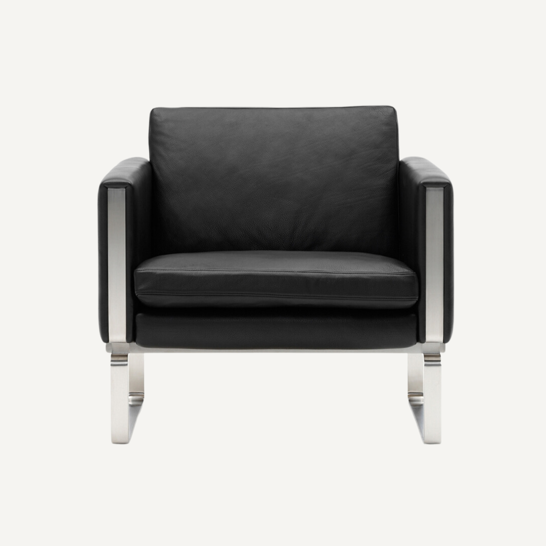 Trapeze armchair