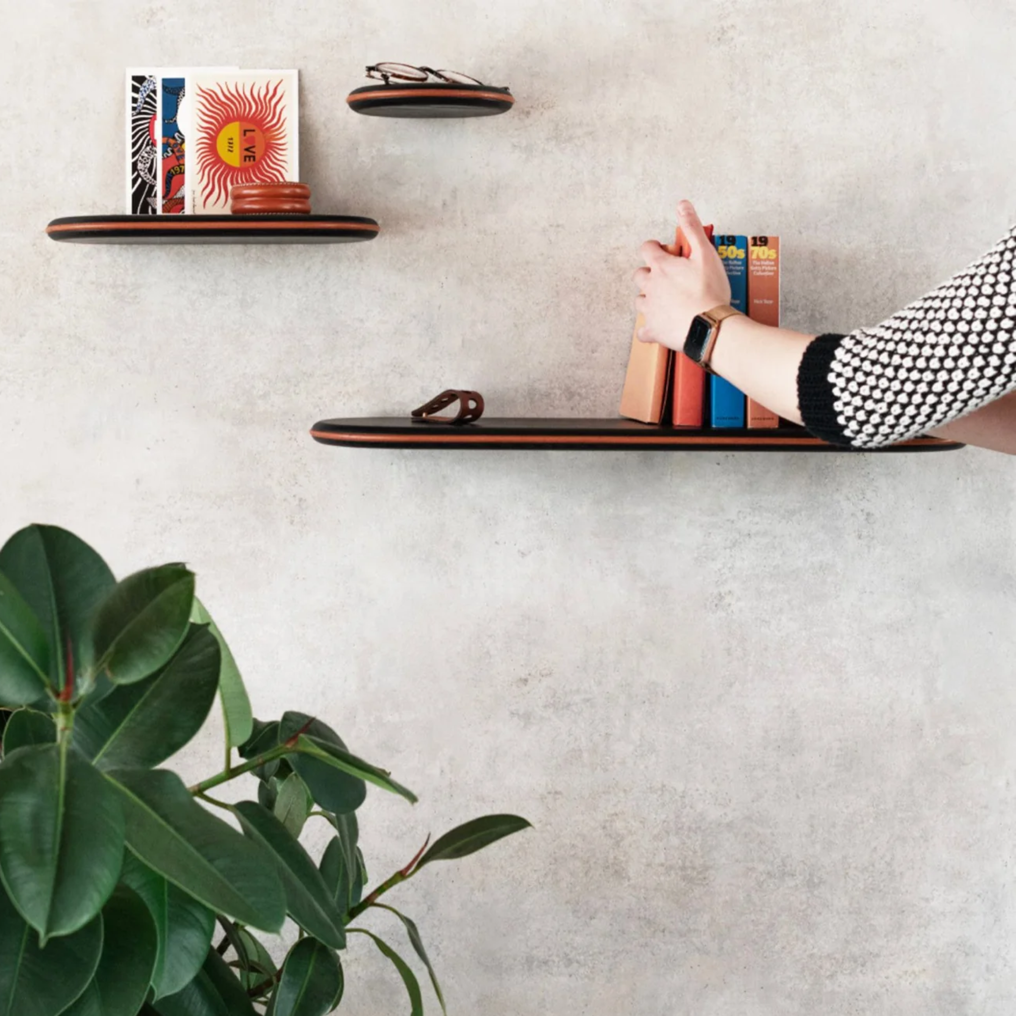 Waly designer wall shelves - Mlle Jo