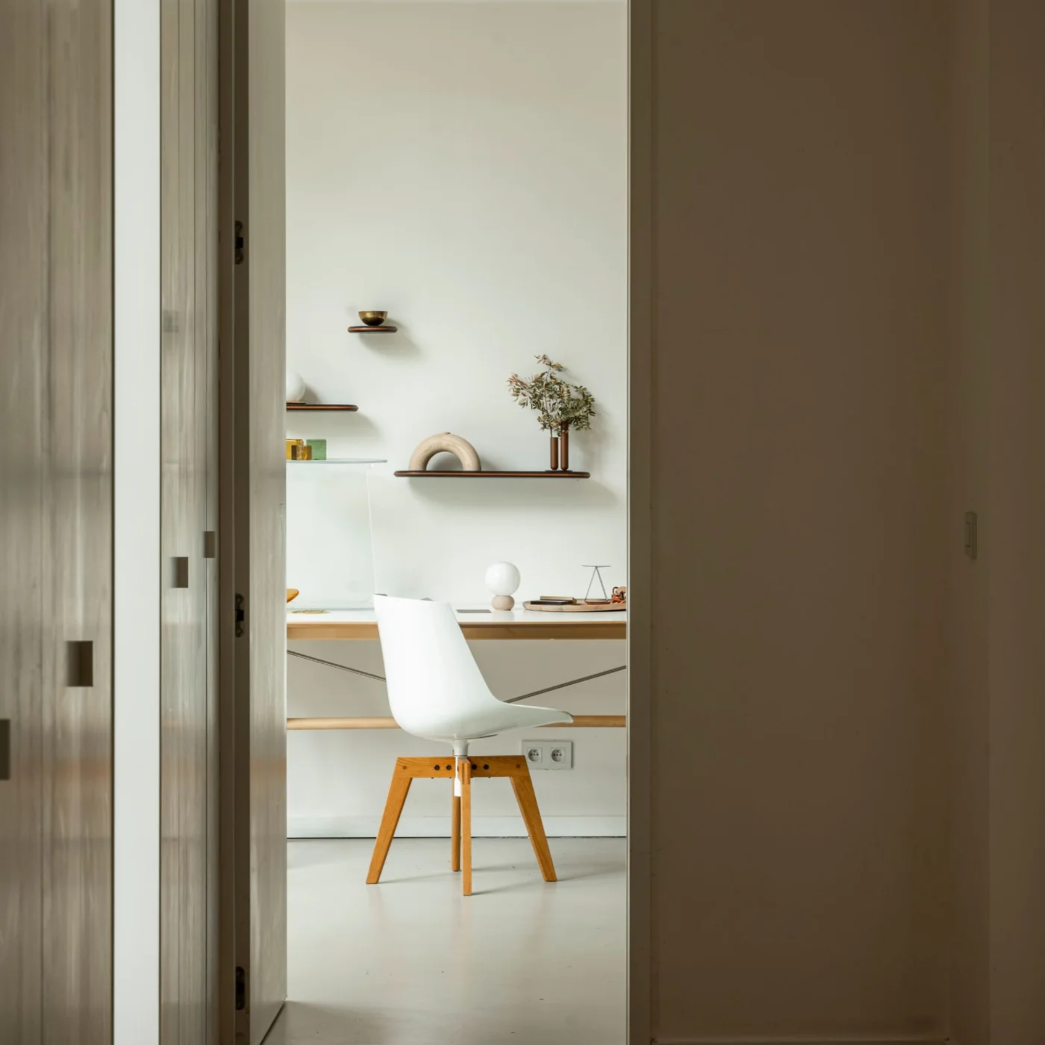 Waly designer wall shelves - Mlle Jo