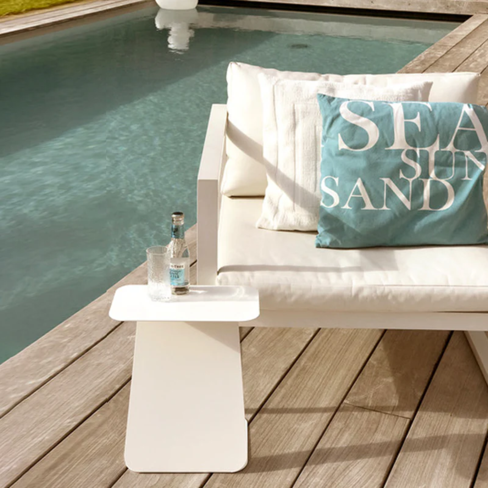 YOUMY steel side table - Mlle JO