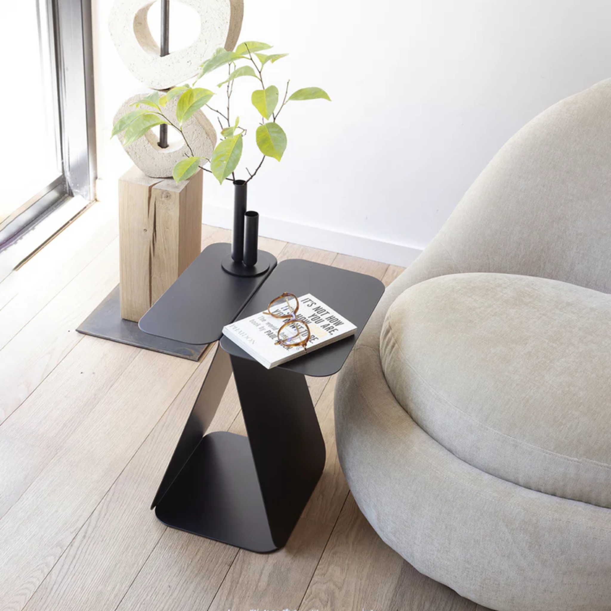 YOUMY steel side table - Mlle JO