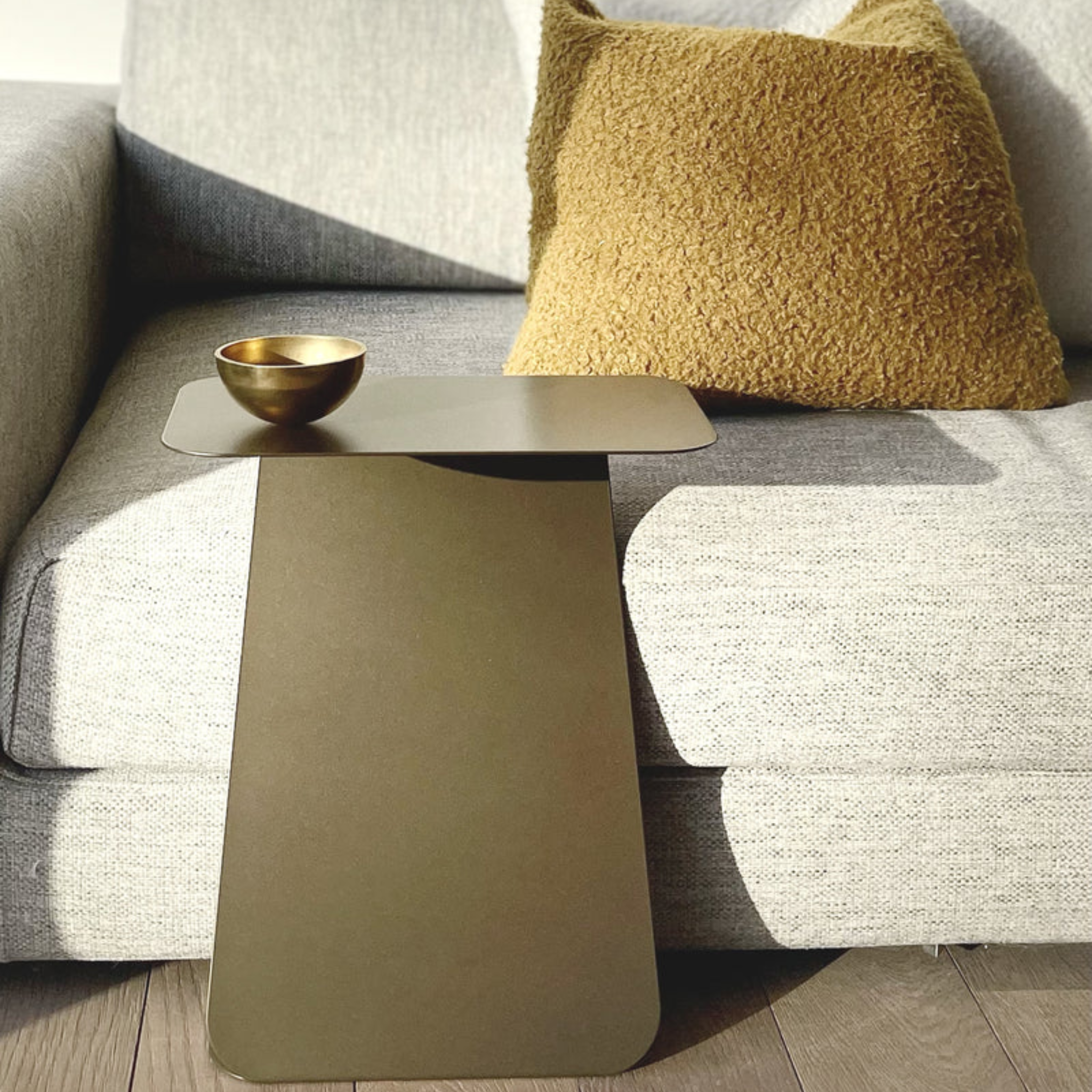 YOUMY steel side table - Mlle JO