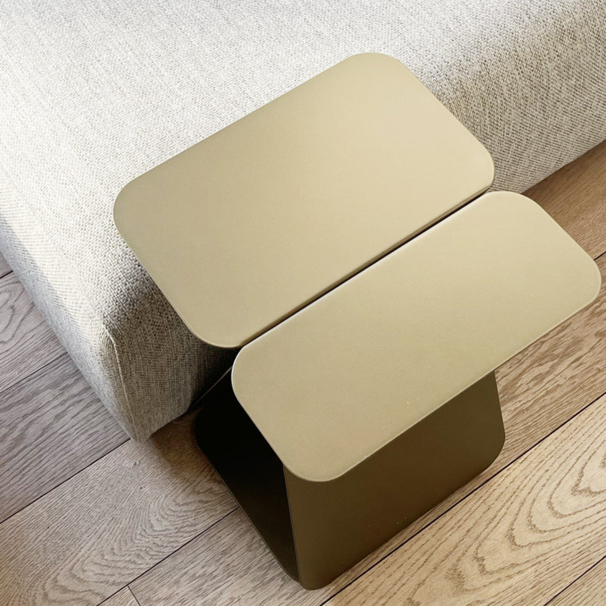 YOUMY steel side table - Mlle JO