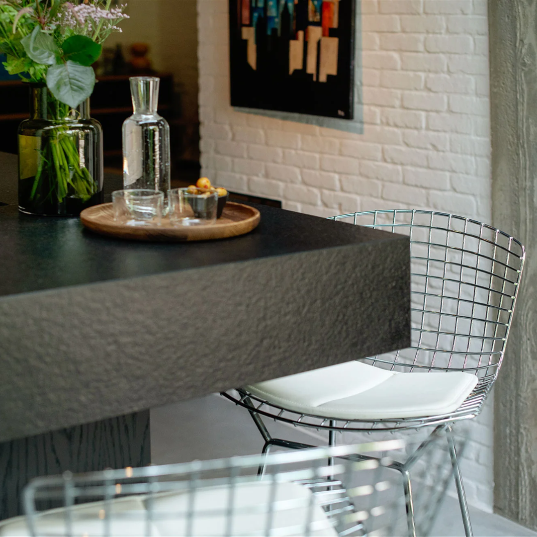 Bettie Bar Stool - 60 cm seat height