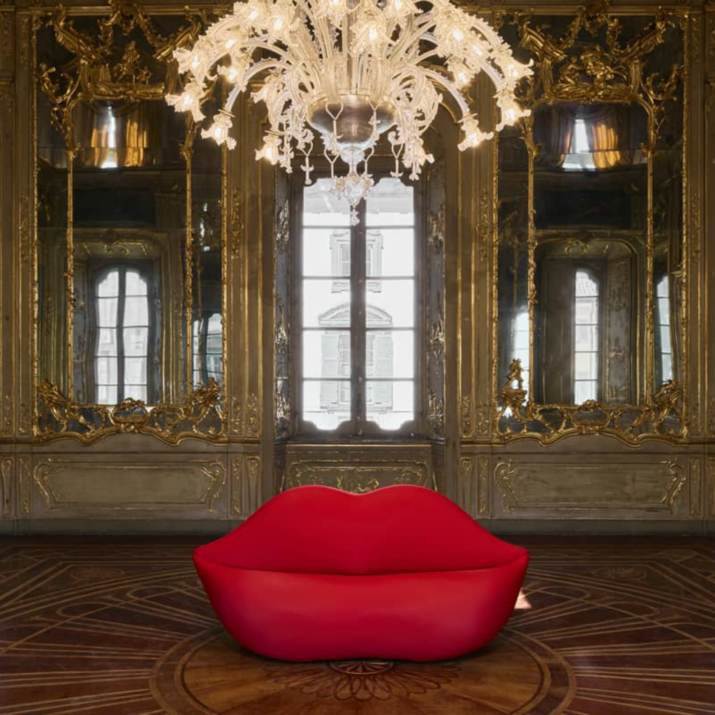 Red Lips Bocca Sofa