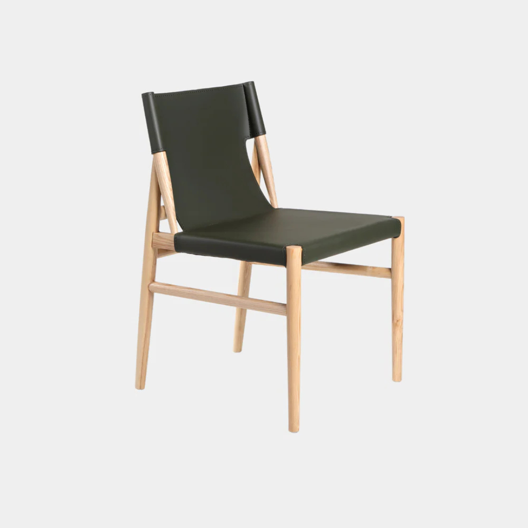 Harmonia wood and leather chair