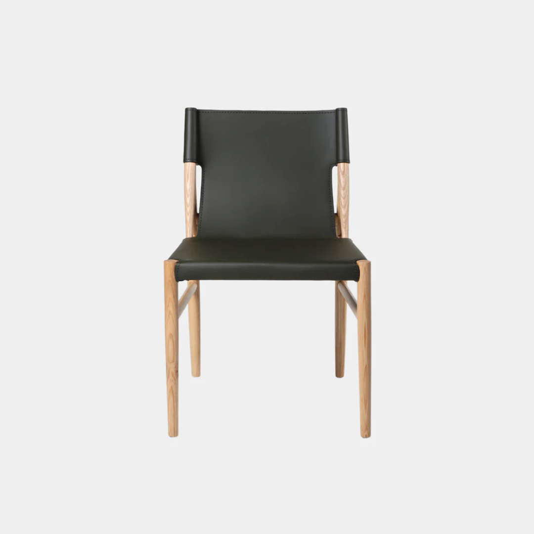 Harmonia wood and leather chair