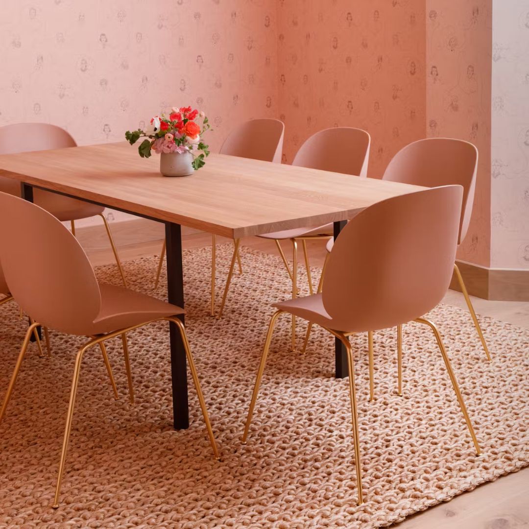 Bella Plastic Chair - Diiiz