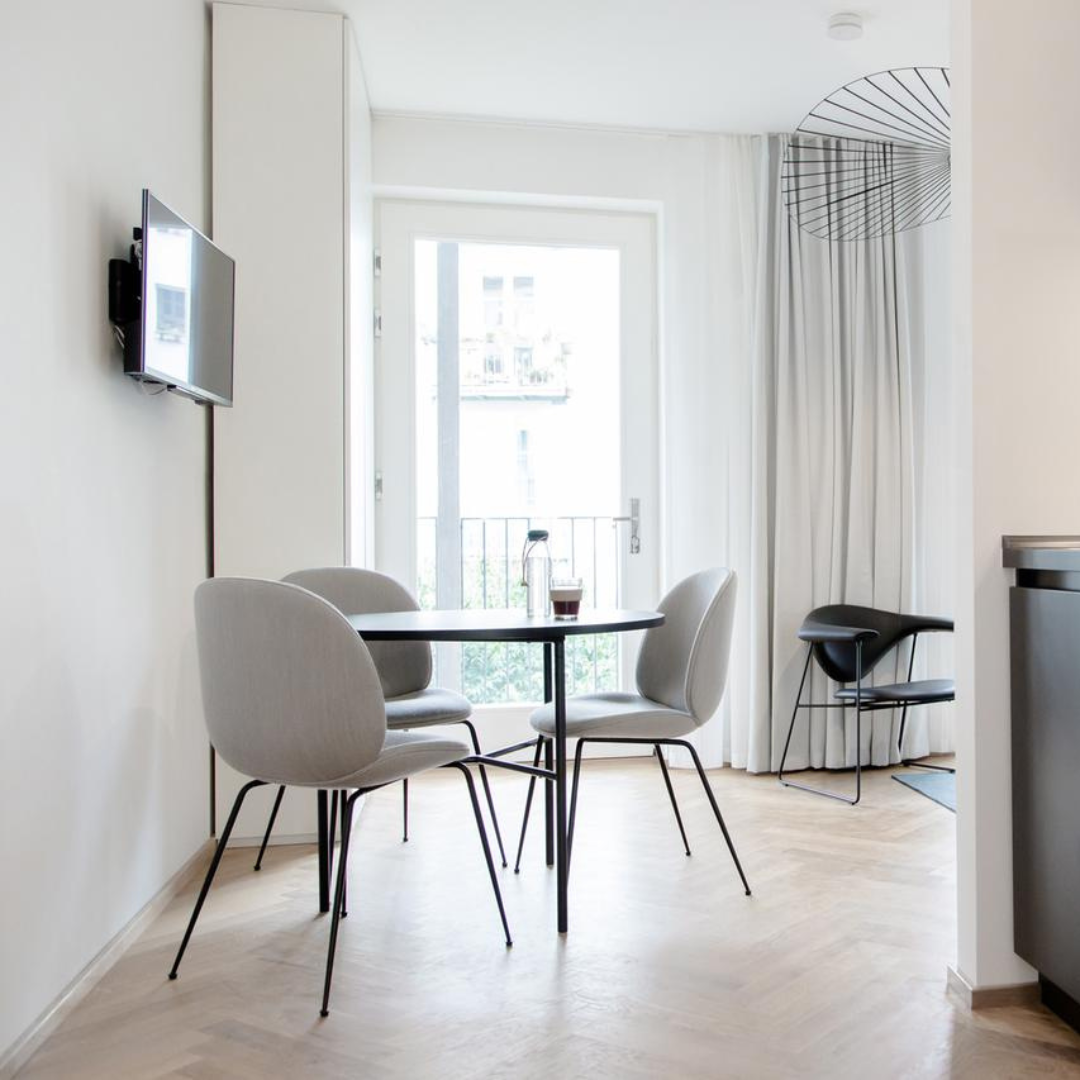 Bella Velvet chair - Diiiz