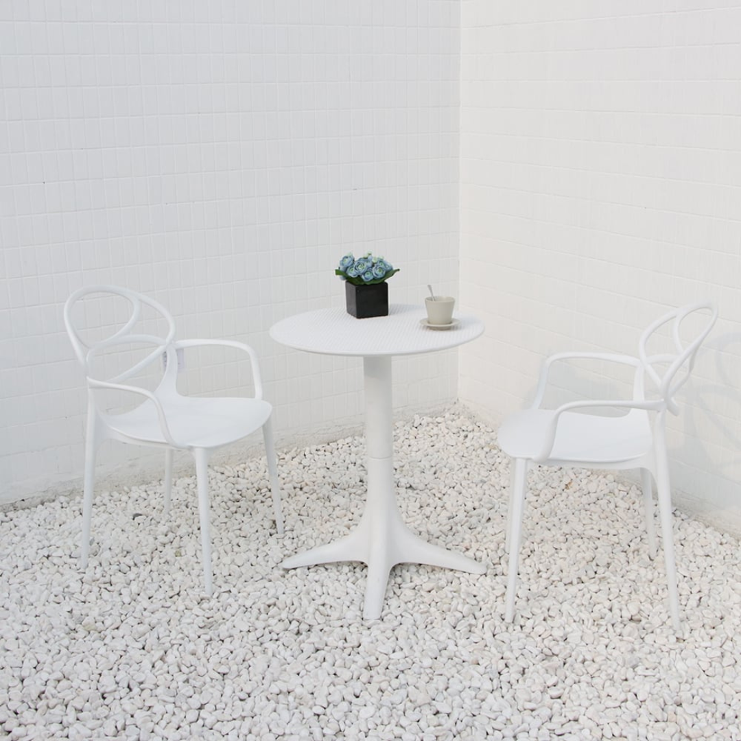 Chair with armrests Monster