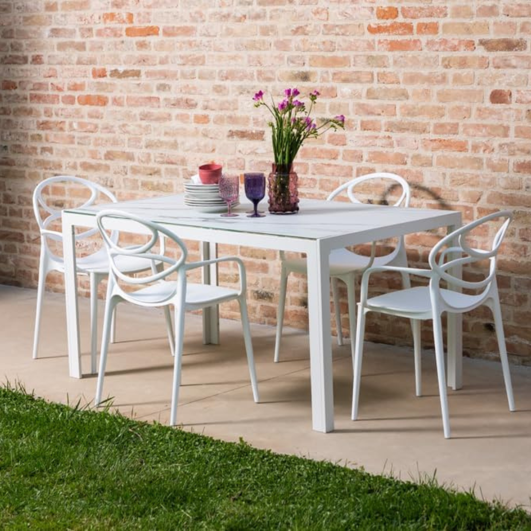 Chair with armrests Monster