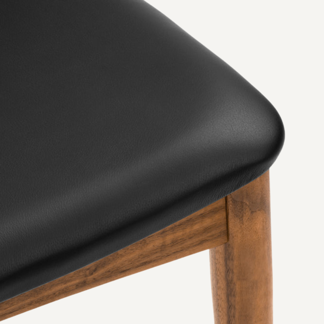 Elbow chair Ch20 Hans wegner