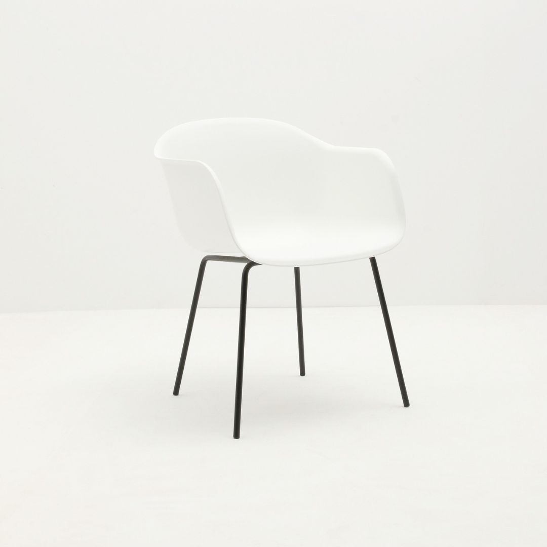 Glavo armchair