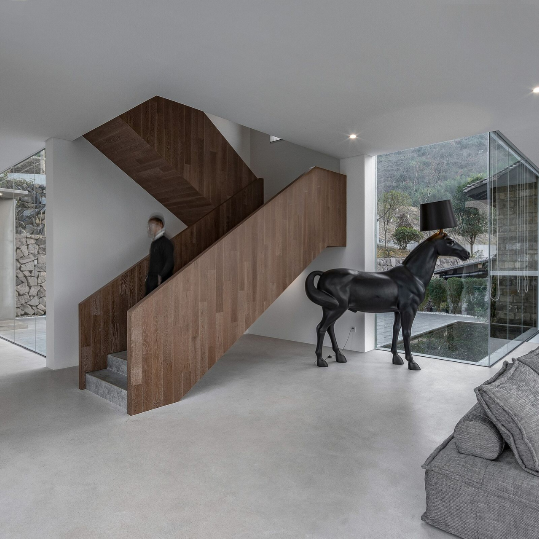 Large real size Horse Lamp