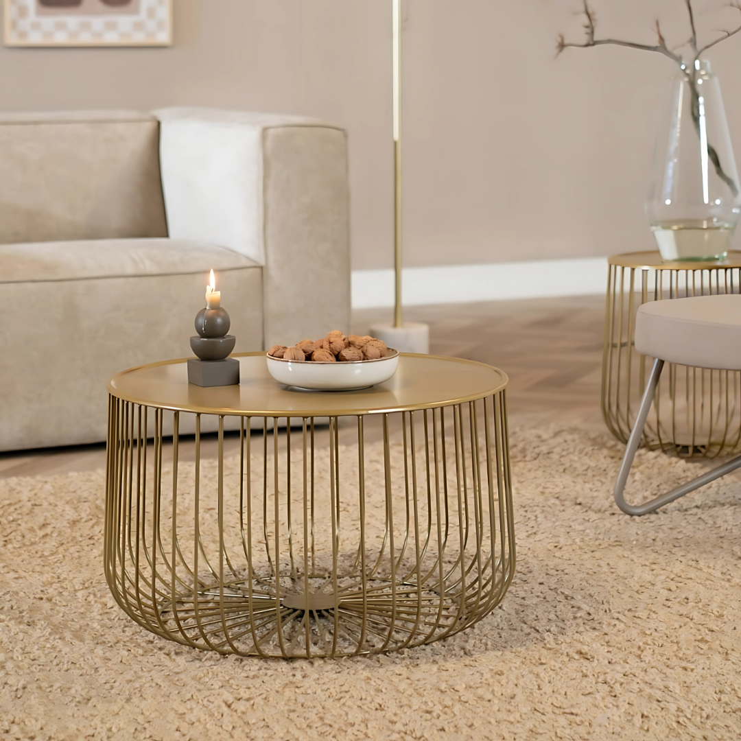 Lady round coffee table