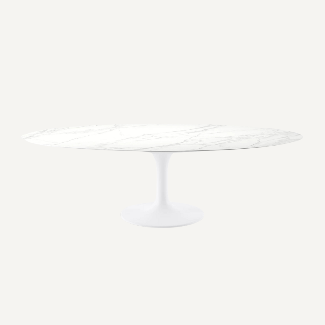 Oval marble Tulip Table Saarinen