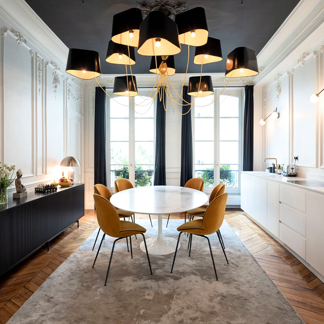 Oval Tulipe Table Leg