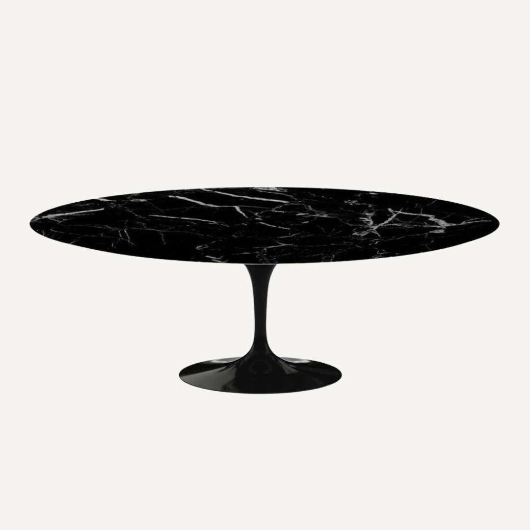 Oval marble Tulip Table Saarinen