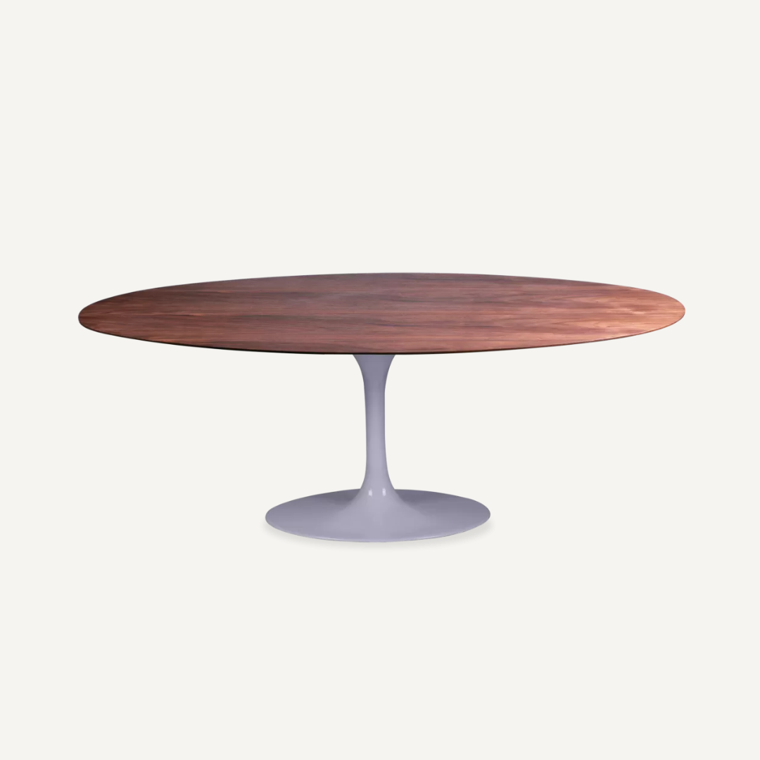 Oval wooden Tulip Table Saarinen