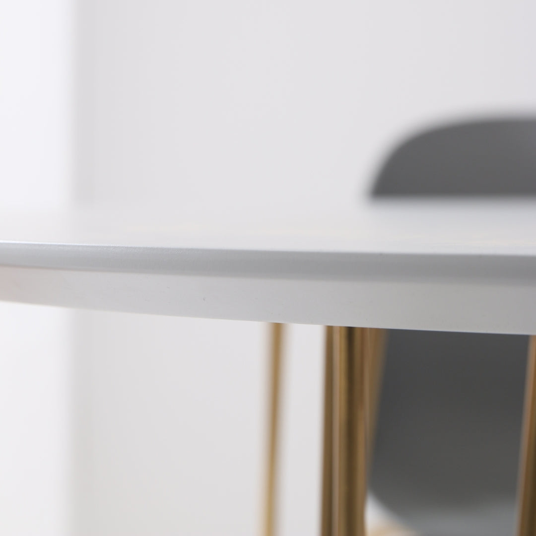 Queen Round Table 80 cm - White Top with Golden Legs - Outlet