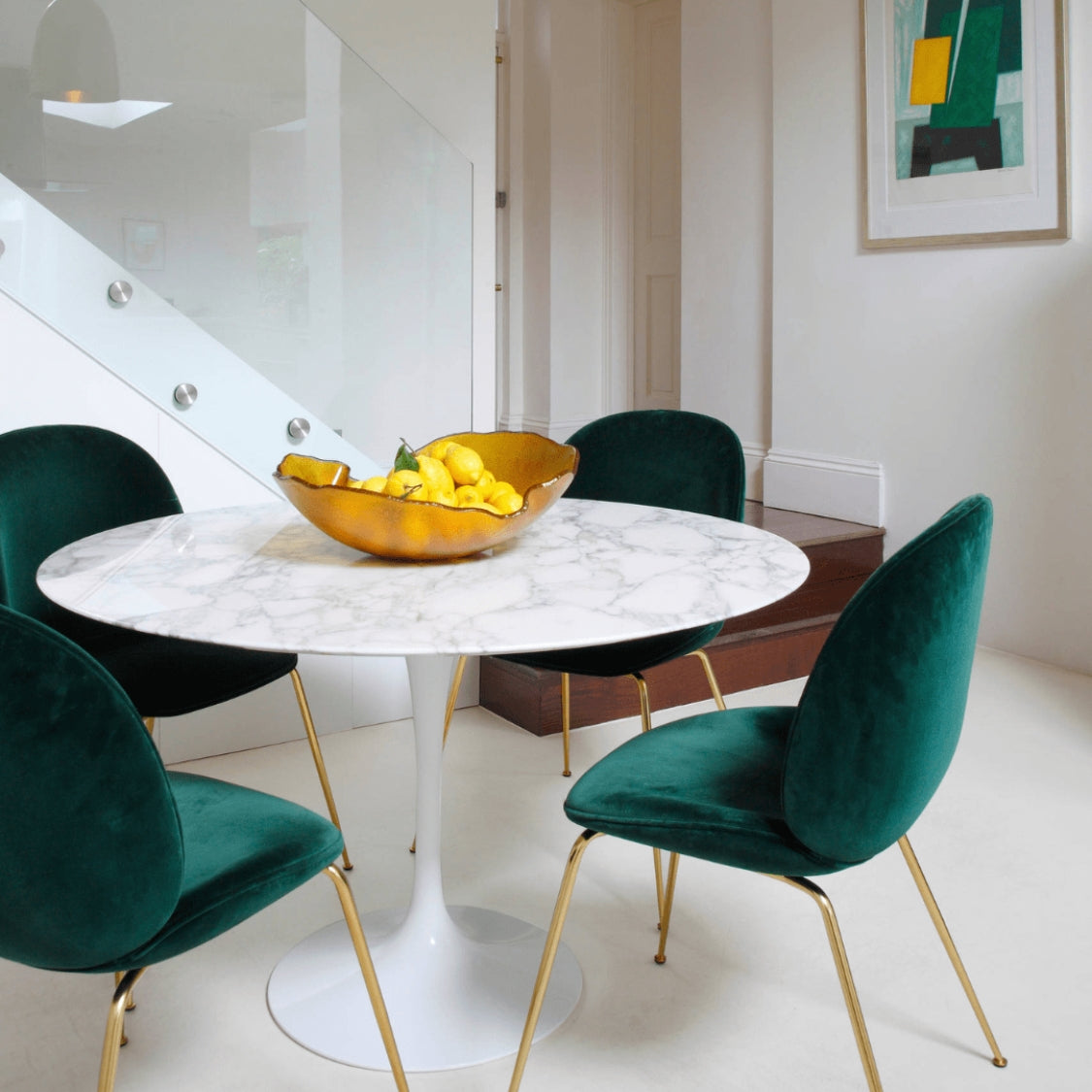 Round Tulipe Table Leg