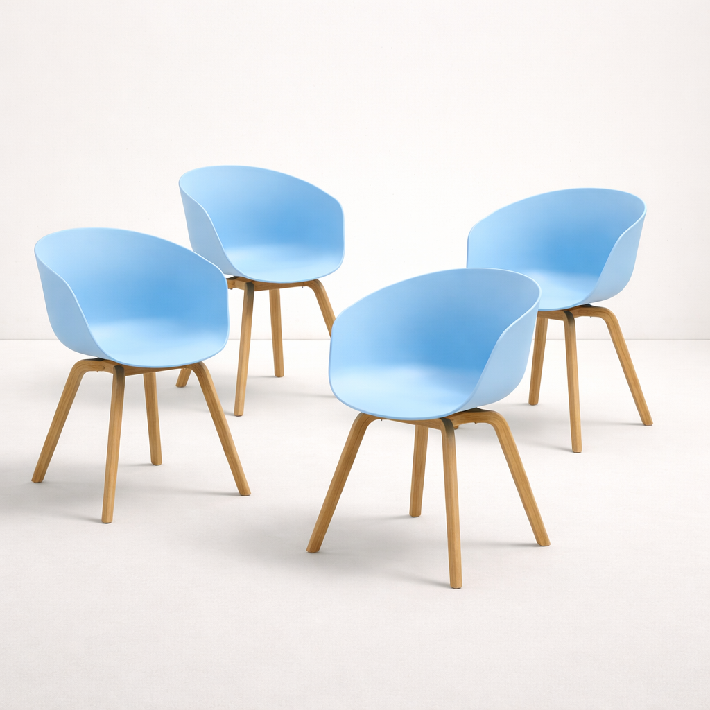 Set of 4 Light Blue Hyge Chairs