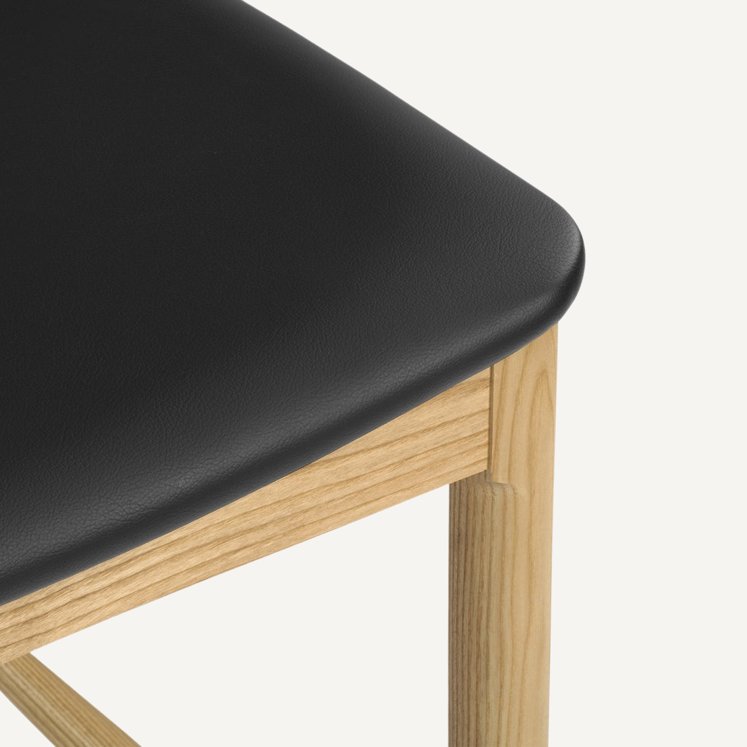 Elbow wooden bar stool - 65 cm